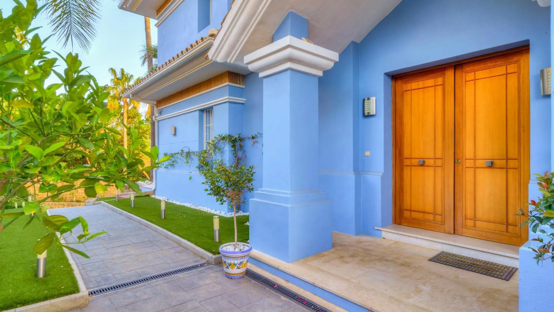 מארבלה Gran View Villa Elviria ספרד