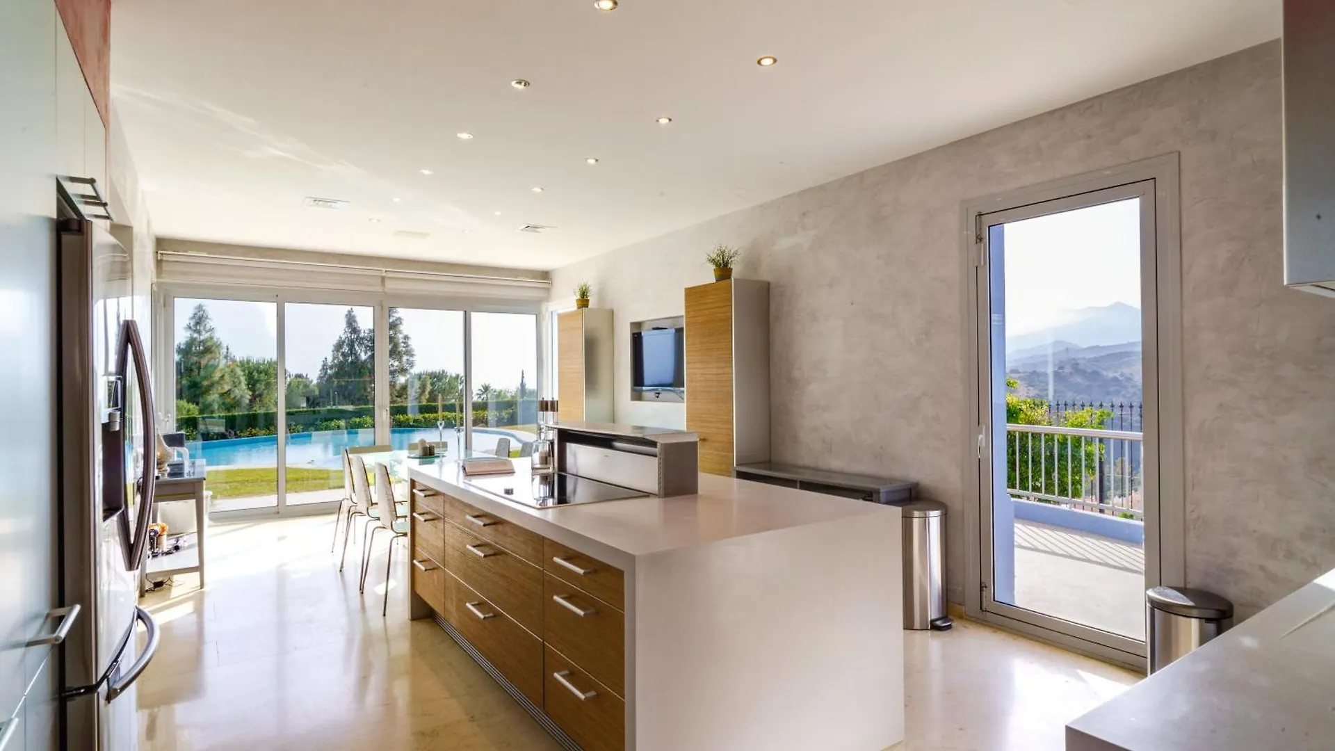 Gran View Villa Elviria Marbella 0*,  Spain